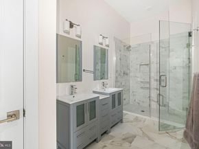 1115 N American Street 4D, Philadelphia PA 19123