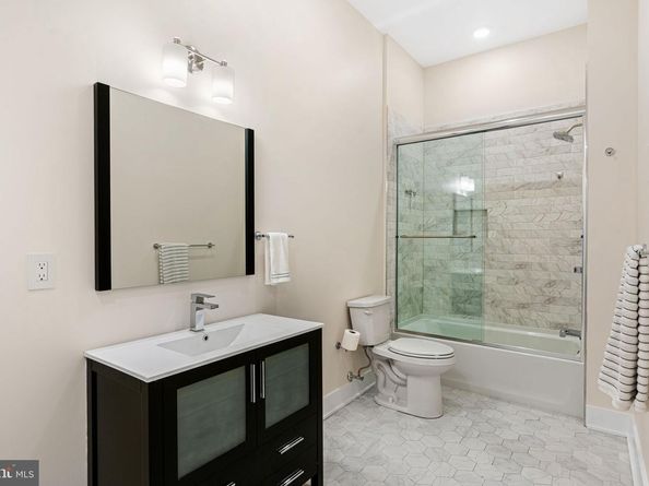 1115 N American Street 4D, Philadelphia PA 19123