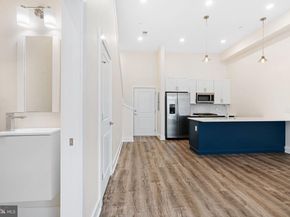 1115 N American Street 4D, Philadelphia PA 19123