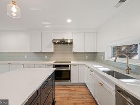 11478 Links Drive, Reston VA 20190