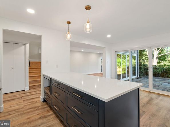 11478 Links Drive, Reston VA 20190