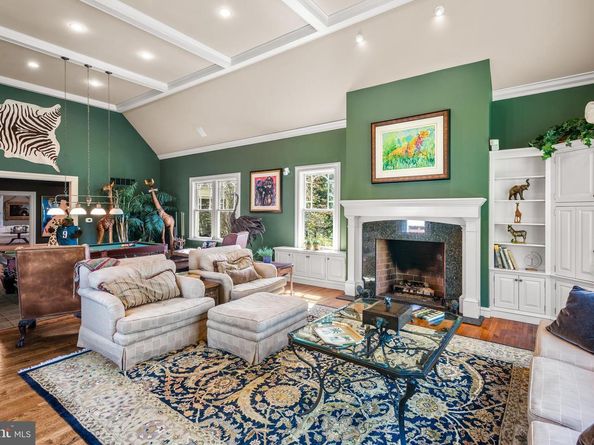 312 S Waterloo Road, Devon PA 19333