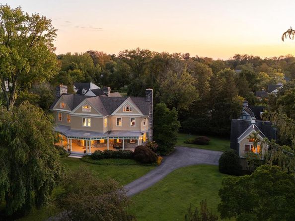 312 S Waterloo Road, Devon PA 19333