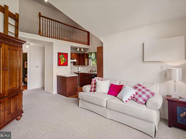 312 S Waterloo Road, Devon PA 19333