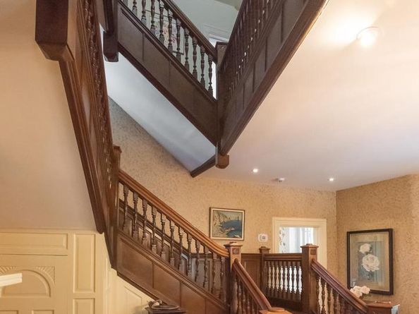 312 S Waterloo Road, Devon PA 19333