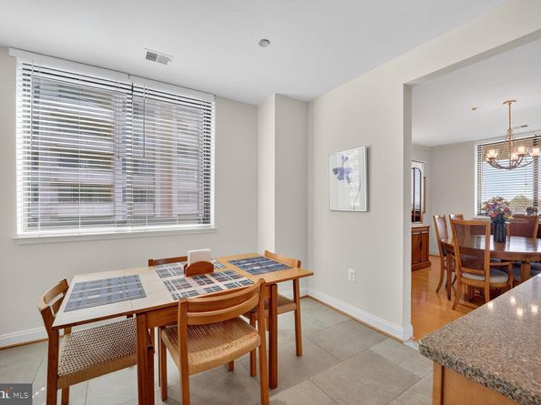 4550 N Park Avenue 1005, Chevy Chase MD 20815