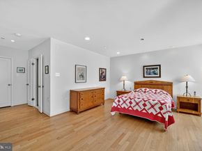 4550 N Park Avenue 1005, Chevy Chase MD 20815