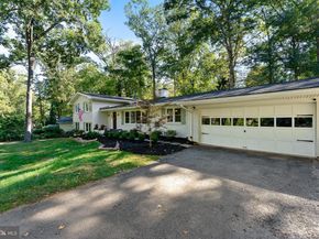 2425 Hunter Mill Road, Vienna VA 22181