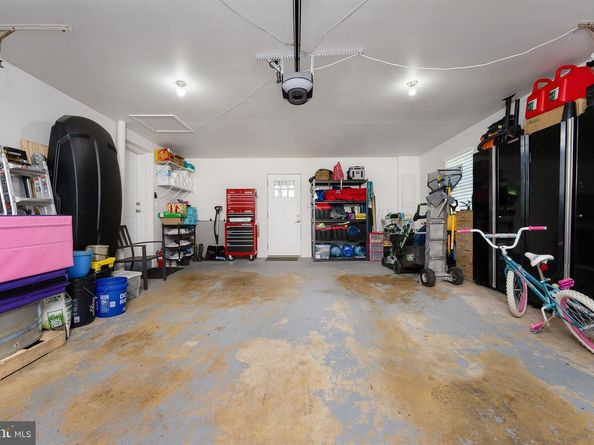 2425 Hunter Mill Road, Vienna VA 22181