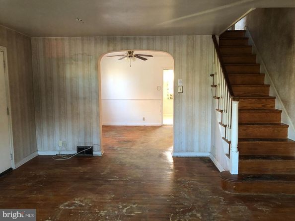 2812 Guilford Street, Philadelphia PA 19152