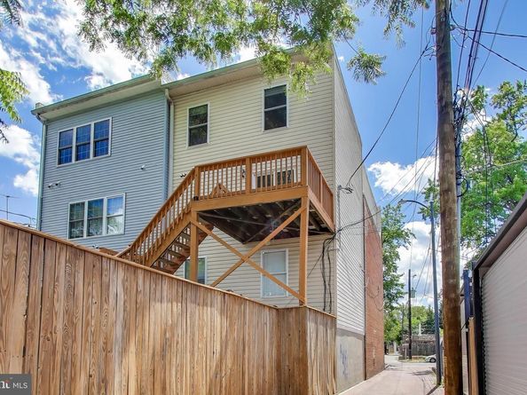 429 Shepherd Street NW 1, Washington DC 20011