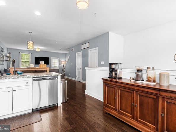 607 Apple Street, Conshohocken PA 19428