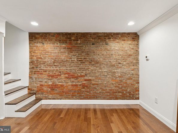 813 Kater Street B, Philadelphia PA 19147