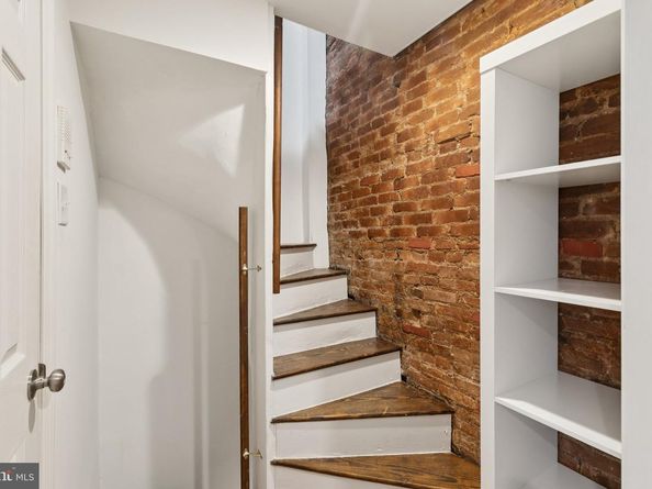 813 Kater Street B, Philadelphia PA 19147