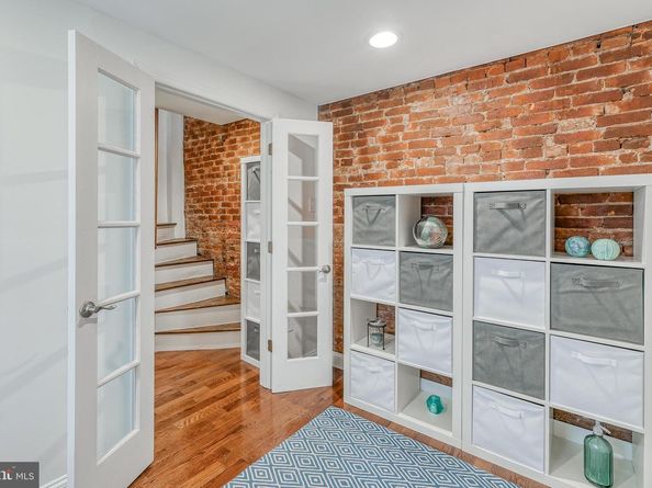 813 Kater Street B, Philadelphia PA 19147