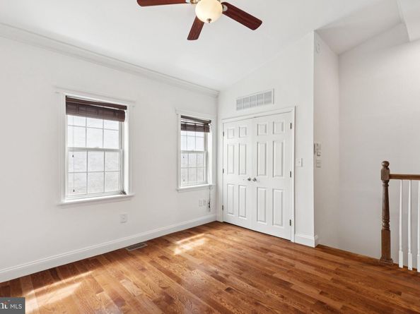813 Kater Street B, Philadelphia PA 19147