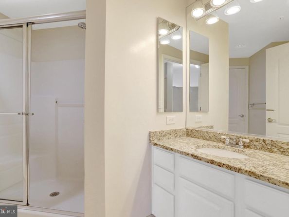 901 N Monroe Street 1408, Arlington VA 22201