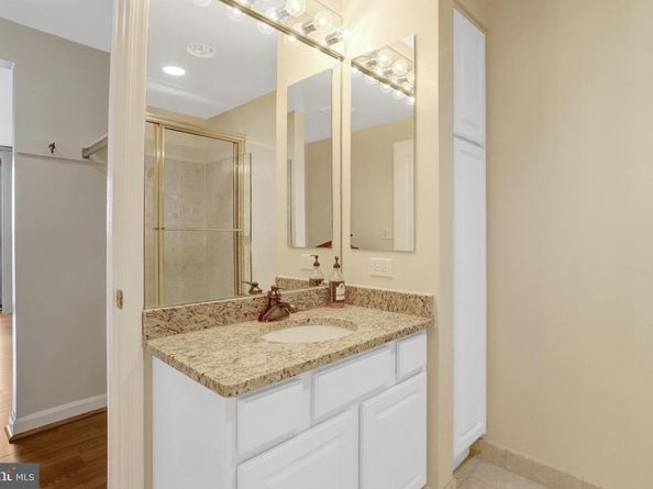 901 N Monroe Street 1408, Arlington VA 22201