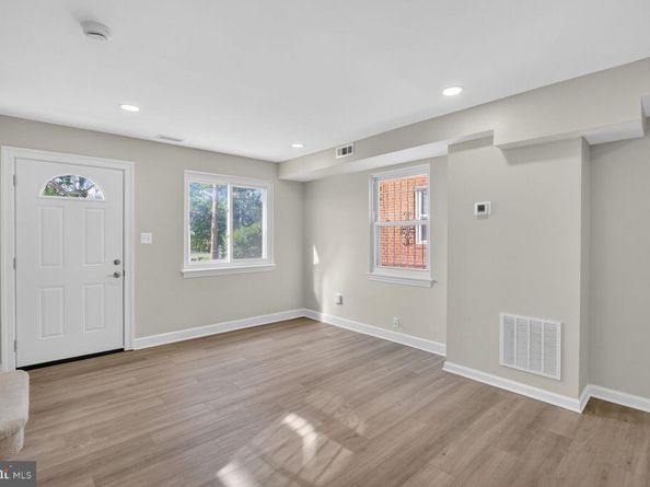 4400 Dubois Place SE, Washington DC 20019
