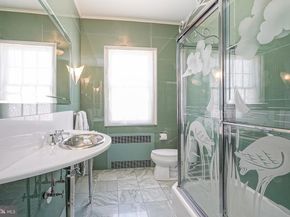 2533 S Lambert Street, Philadelphia PA 19145