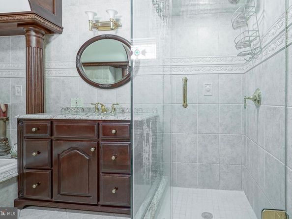 2533 S Lambert Street, Philadelphia PA 19145