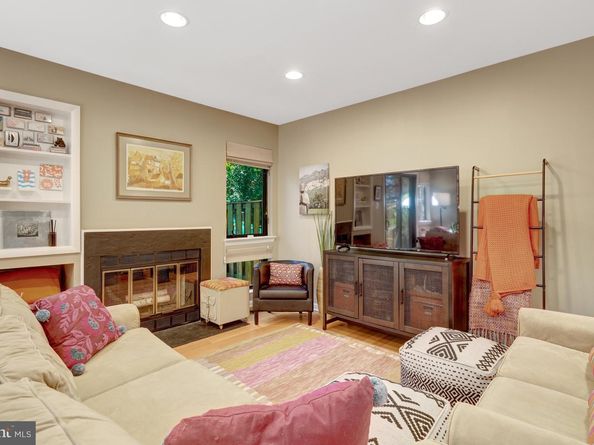 11009 Thrush Ridge Road, Reston VA 20191