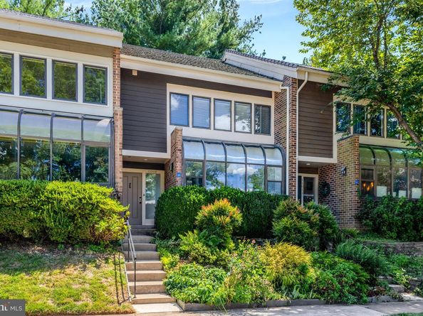 11009 Thrush Ridge Road, Reston VA 20191
