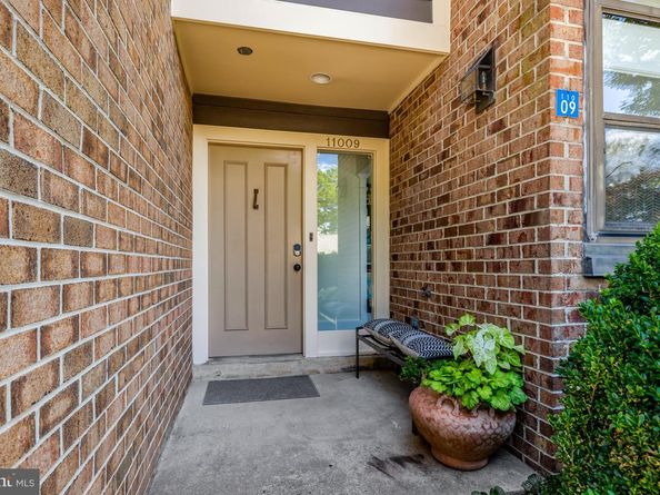 11009 Thrush Ridge Road, Reston VA 20191