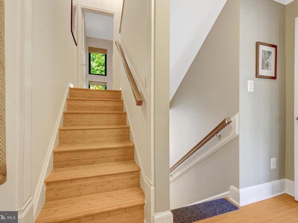 11009 Thrush Ridge Road, Reston VA 20191