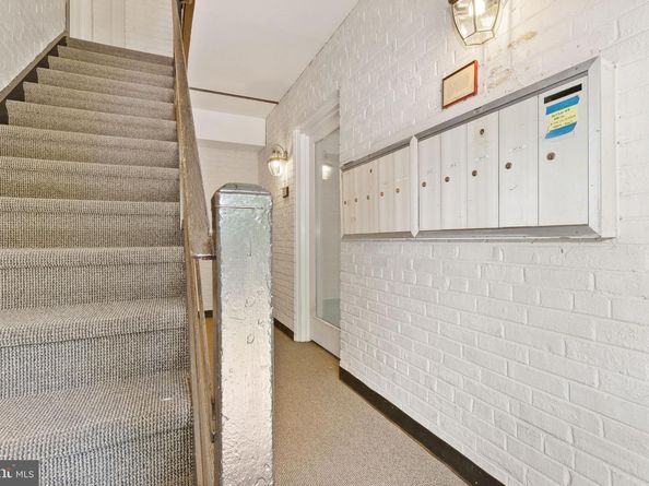 2001 Allen Place NW 301, Washington DC 20009