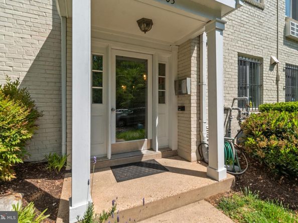 2001 Allen Place NW 301, Washington DC 20009