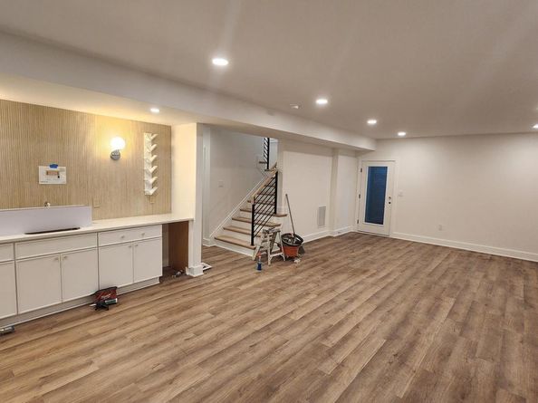 5017 17TH Street N, Arlington VA 22207