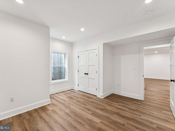 5017 17TH Street N, Arlington VA 22207