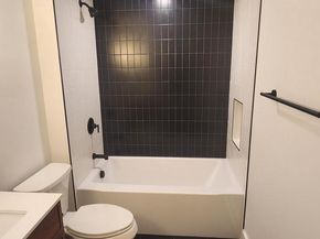5017 17TH Street N, Arlington VA 22207