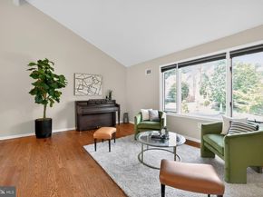3906 17TH Place NE, Washington DC 20018
