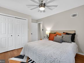 3906 17TH Place NE, Washington DC 20018