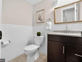 3906 17TH Place NE, Washington DC 20018