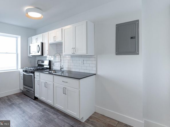 2208 Taggert Street, Philadelphia PA 19125