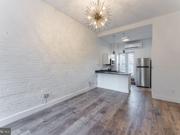 2208 Taggert Street, Philadelphia PA 19125