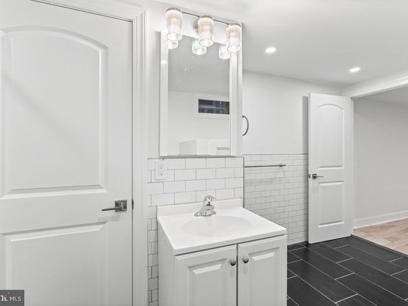 1214 S 49TH Street, Philadelphia PA 19143