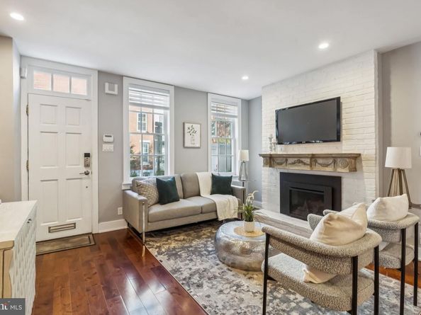 338 S 12TH Street, Philadelphia PA 19107