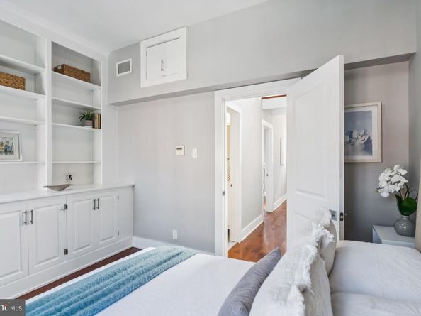338 S 12TH Street, Philadelphia PA 19107