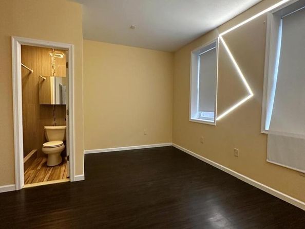 905 Diamond Street, Philadelphia PA 19122