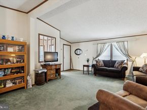 92 Acorn Ct E, New Hope PA 18938