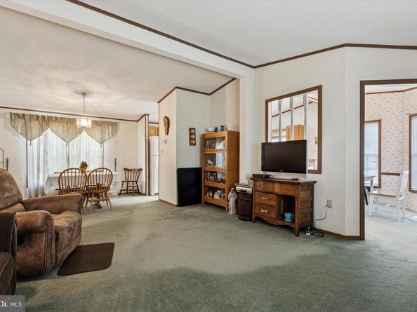 92 Acorn Ct E, New Hope PA 18938