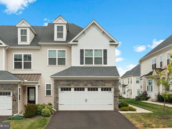 55 Parry Way