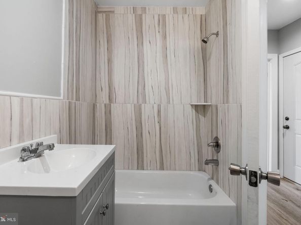 3261 N 13TH Street, Philadelphia PA 19140
