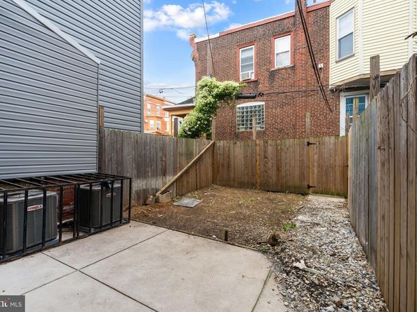 3261 N 13TH Street, Philadelphia PA 19140