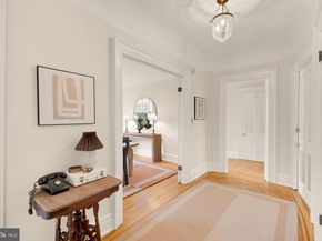 2039 New Hampshire Avenue NW 401, Washington DC 20009