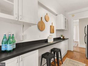 2039 New Hampshire Avenue NW 401, Washington DC 20009